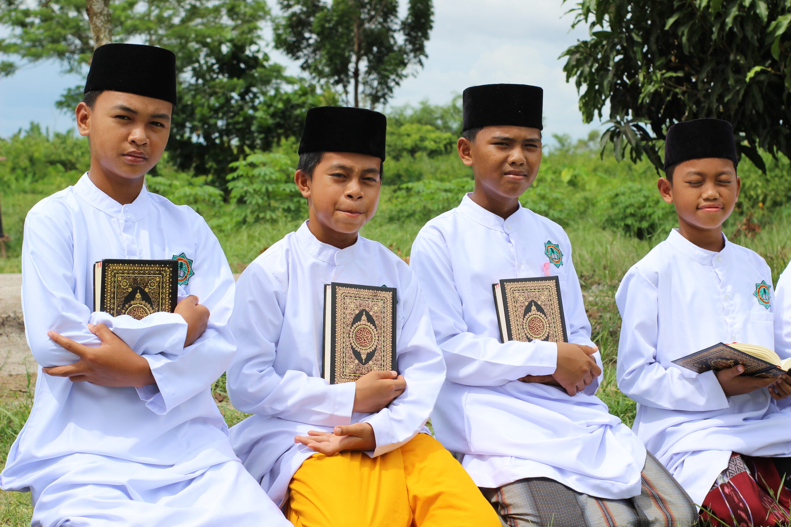 Infaq Al-Qur'an untuk Santri Penghafal Al-Qur'an - BMH Kalteng